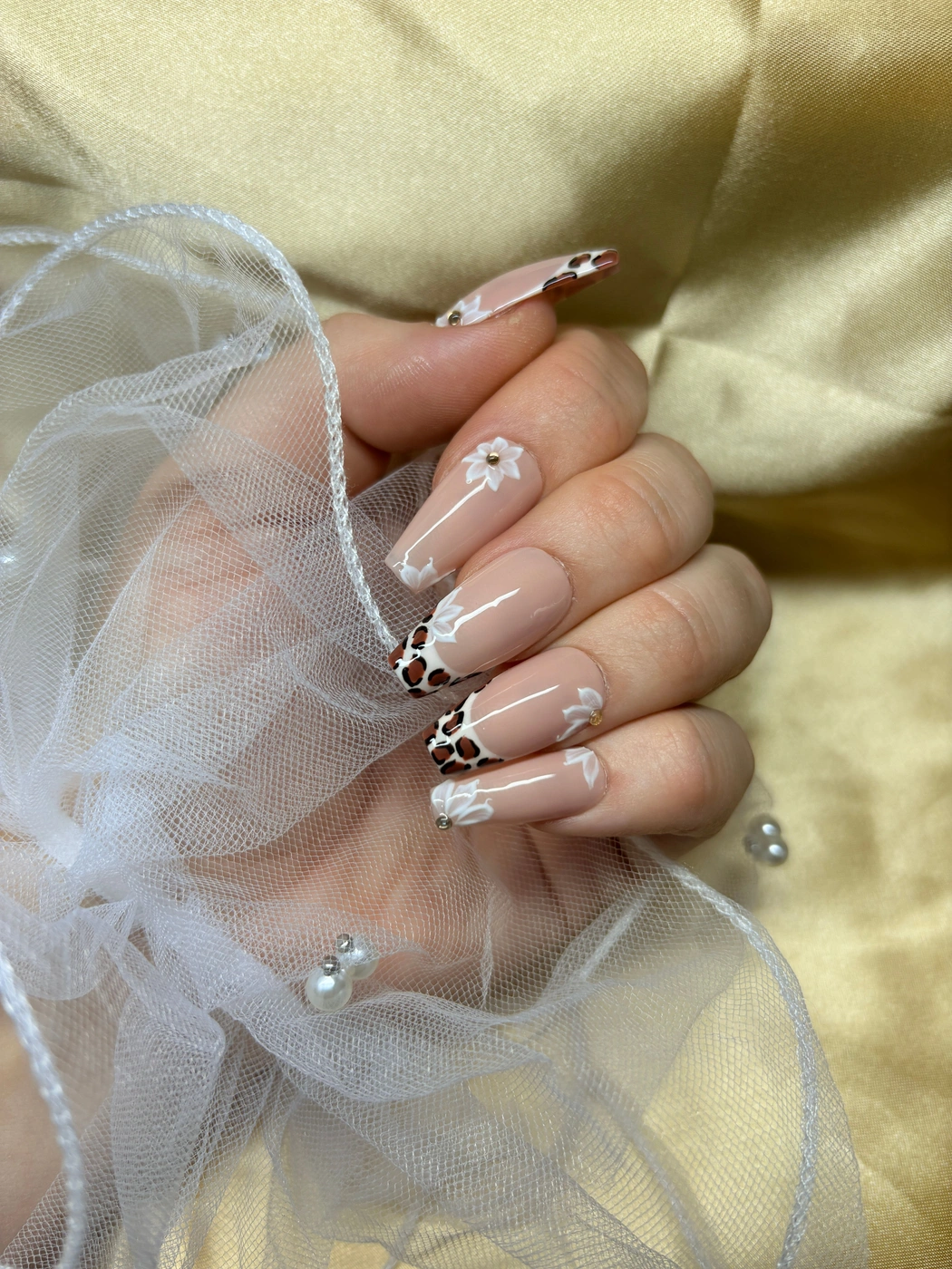 Leopard French Press-On Nails